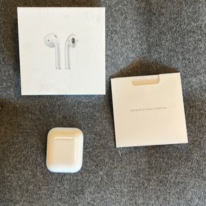 Apple AirPods